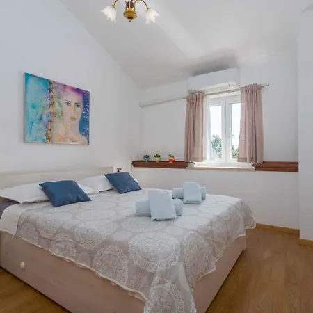 In - Istrien 43261 * بوريتش