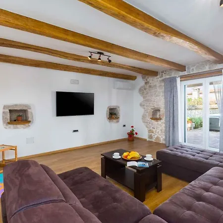 In - Istrien 43261 بيت للعطل بوريتش